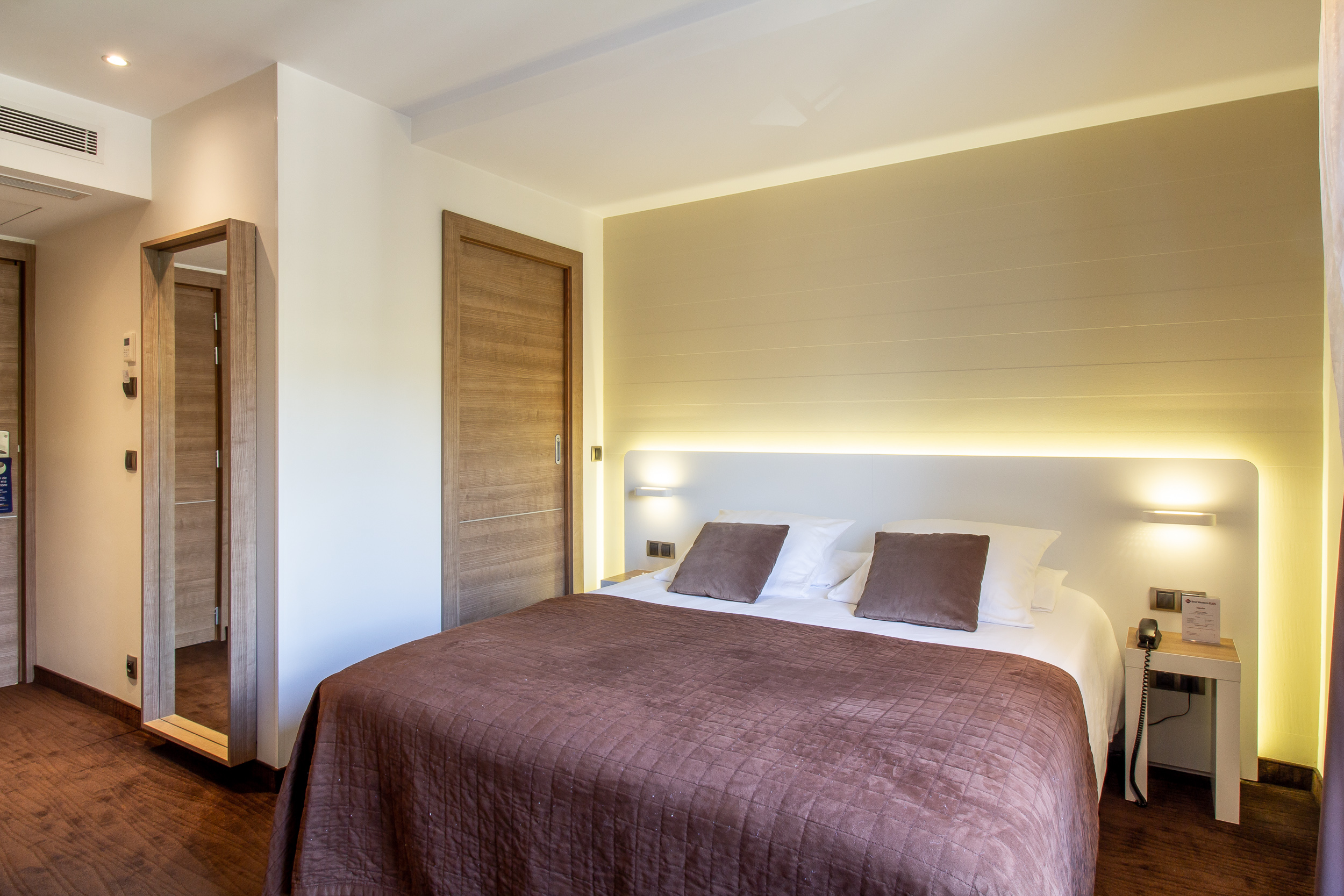 Chambre double vue montagne premium - Hotel Menton Bord de Mer